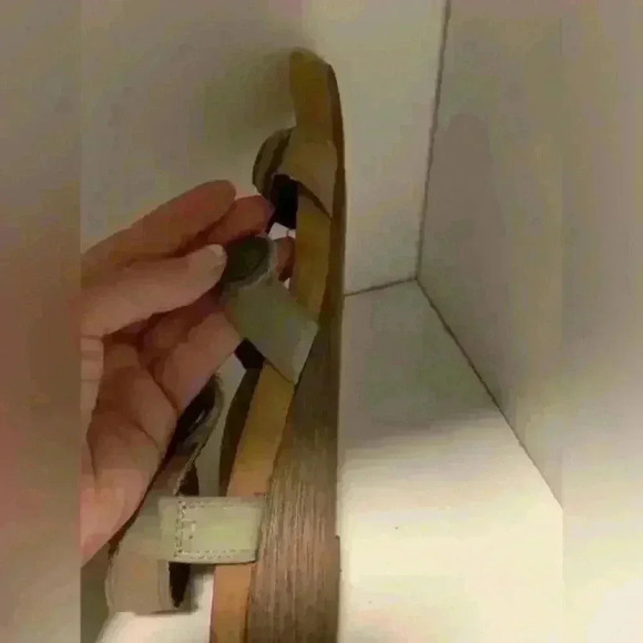 Cobb Hill By New Balance Womens Sz 8 Leather Embellished Wedge Strap Sandals - Picture 11 of 14